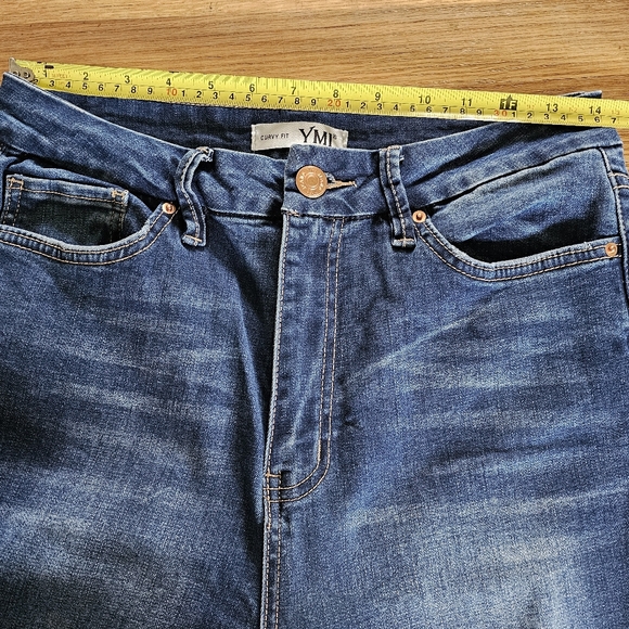 YMI Curvy Fit High Rise Stretch Jeans Womens Size 28" Waist X 28-1/2" Inseam - Picture 8 of 15